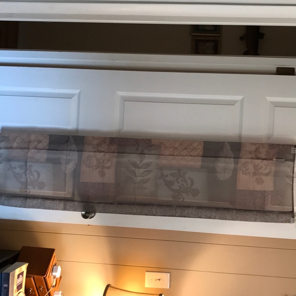 Valance